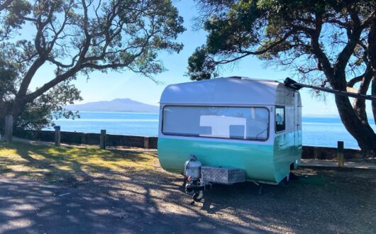 waterfront-campsite-takapuna