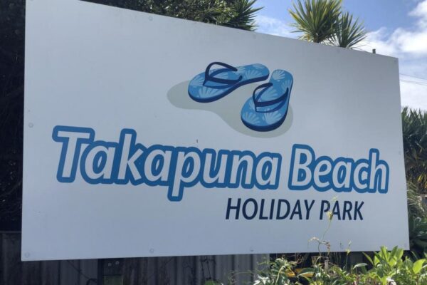 Takapuna Beach Holiday Park